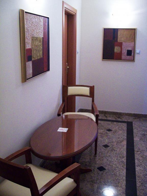 Gala-Garden Hotel Bitola Exterior foto